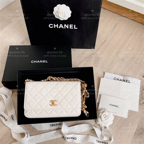 chanel white wallet on chain|chanel woc price euro.